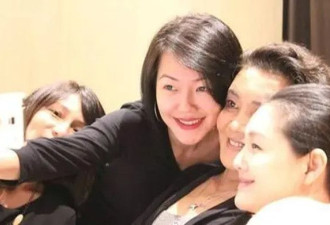 张兰直播间接小S电话不避嫌 呼吁网友别八卦