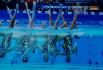 日本花样游泳队服设计引发争议 腰围大写祭字
