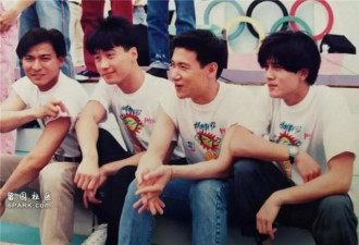 刘德华出道40年 现在的潮流都是他当年玩剩下的