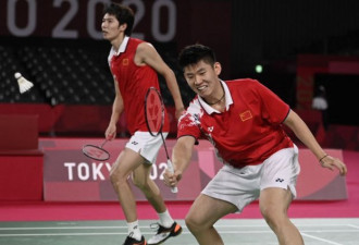 耗时仅34分钟 中国羽球男双决赛迷失输给台北组