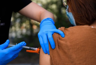 安省公校教育局协会呼吁福特：强制师生打疫苗
