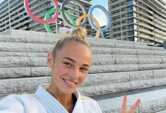 奥运落幕 乌克兰正妹夺铜牌 海边秀比基尼翘臀