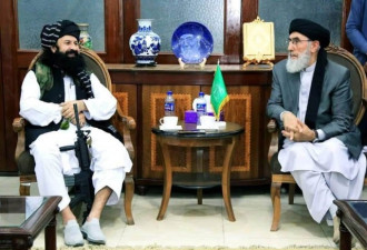 塔利班核心人员同阿富汗前总理在喀布尔会面