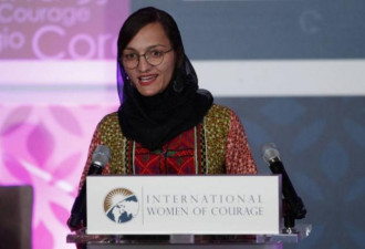 27岁阿富汗首位女市长绝望：坐等被塔利班处决