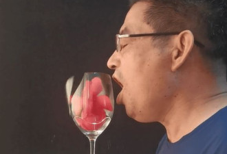61岁物理老师狮吼功技惊网友 3年吼破上千酒杯