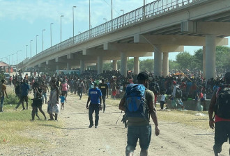 上万海地人聚集美墨边境 美又现难民危机
