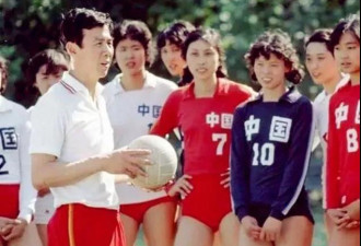 中国女排史上第一美女 如今65岁的她身价过亿