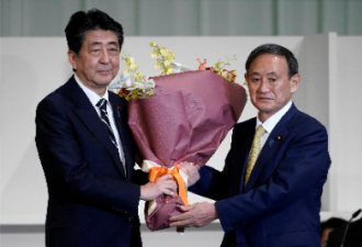 菅义伟被疫情“压垮” 下任日本首相会是谁？