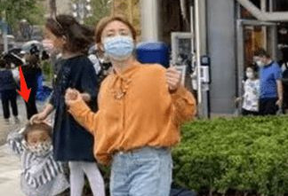 黄磊三胎儿子正面首曝光！4岁模样乖巧萌态足
