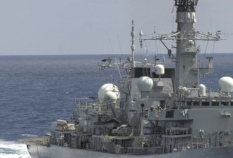 罕见！英国军舰穿越台湾海峡 中国军方指责