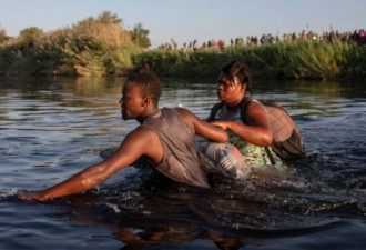 美国将更多海地移民遣送回国 美不允许他们入境