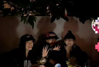 杨丽萍三姐妹五官如复制粘贴，气质优雅从容