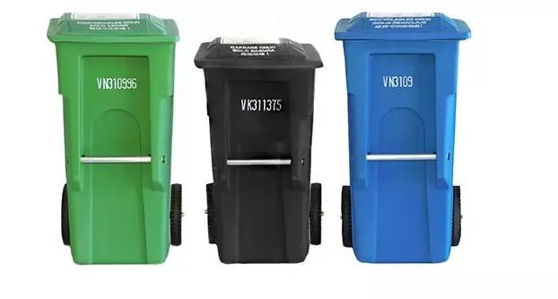 多伦多垃圾分类-各颜色的箱�