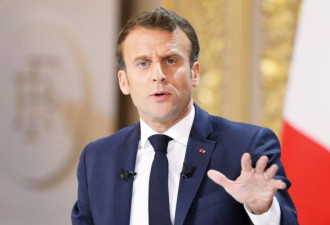 法国称将在“时机成熟时”恢复与澳对话