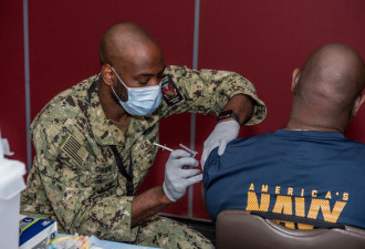 美海军开第一枪 拒打疫苗者将被直接退役