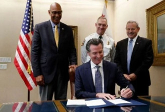 加州州长狂签数十新法案 有的发福利 有的…