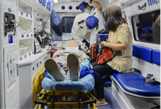 成绩低迷服药轻生 异地网民报警救援