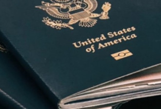 美国签发的第一本X性别护照 原来是他申请的