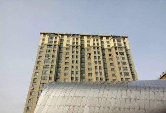 哈尔滨14层高楼爆炸致3死 目击者：被气浪冲出