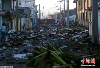 飓风“马修”袭击后的古巴 宛如战后废墟