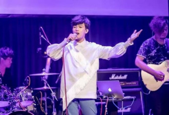 34岁男星转行当客服 放下面子赚钱不丢人