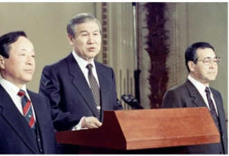 韩国首任民选总统卢泰愚去世