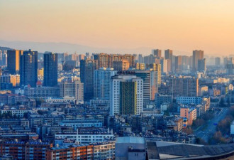 昆明公寓卖白菜价：员工2500元/平 需全款