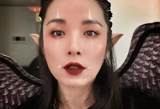 靳东二婚妻子曝光44岁白发丛生眼神凌厉