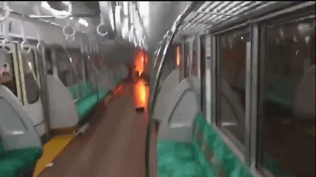 日本杀人“小丑”刚被抓，东京地铁又出事了…