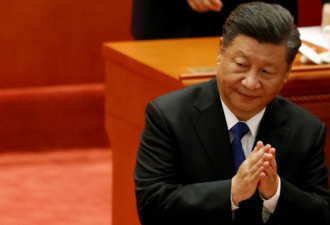 美国民主制度垂垂老矣, 竟被中国嘲笑