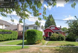 温哥华这栋不能住人的破房子 还卖了215万