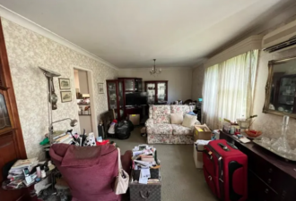 悉尼老太屋里囤垃圾50年 房子转卖竟如此抢手