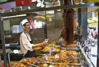 72岁华裔老人吃遍美国8000家中餐馆