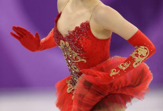 奥运冠军晒比基尼跳舞视频被喷有伤风化