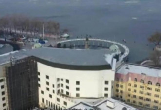 哈尔滨一酒店从6层“长”到9层违建