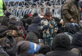 立陶宛为愿离开的难民提供每人1000欧元和机票