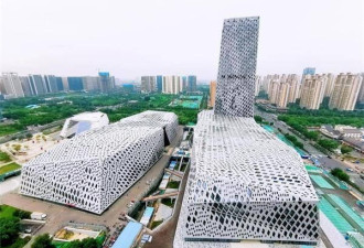 中国十大最丑建筑出炉 火速围观 第1名最近很火