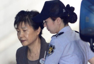 韩总统决定赦免朴槿惠: 此前判22年