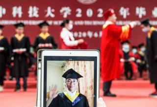 中国大学应届毕业生朝千万迈进 稳就业成难题