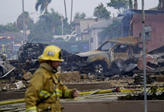 小型飞机坠毁于加州圣迭戈附近 无人生还