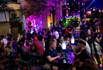 泰国出现奥密克戎超级传播事件 248人酒吧受染