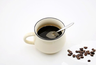 喝咖啡能预防认知下降？126个月的研究可信吗