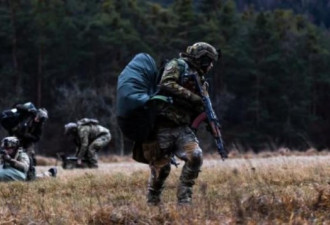 俄乌边境冲突爆发士兵死亡 :普京地缘战略高手