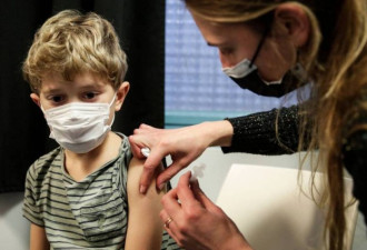 美国加强防疫幼稚园至高中每月增筛检1000万件