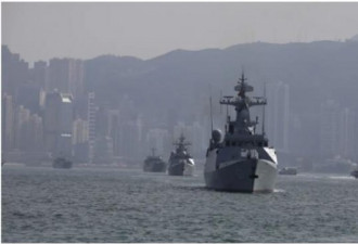 解放军驻港部队组织2022海上首训 充满战斗氛围