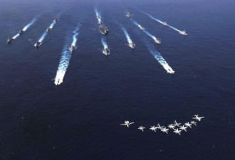 中国周边聚集美军5个航母群 成为常态？