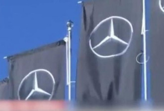 奔驰决心加入“电车战局” 结果大翻车