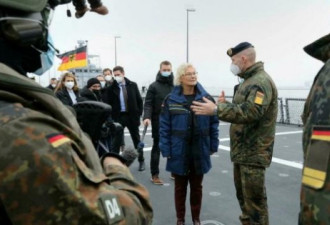 德国援助5000顶头盔 乌克兰嘲讽：真是个笑话！