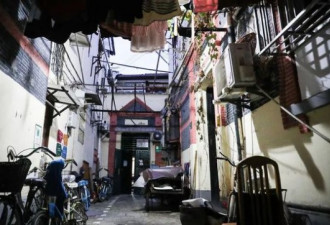 上海一老人20平方米老房子补偿400万