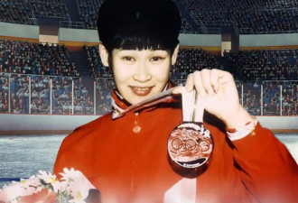 冬奥特辑 | 今年是中国第一枚冬奥奖牌诞生30年